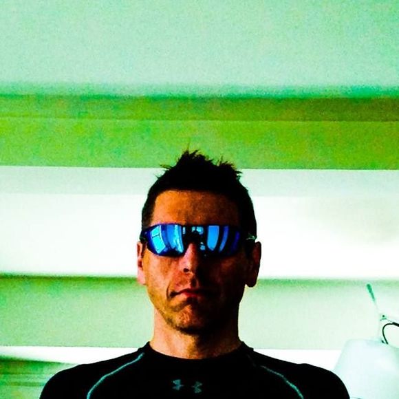 Meet your Posher, Frank - Picture 1 of 1